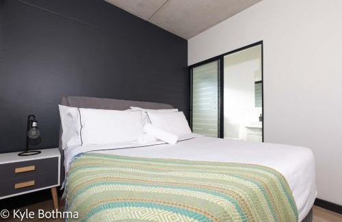 Greater Johannesburg Metropolitan Area Apartment | Smart Apartment Luxury