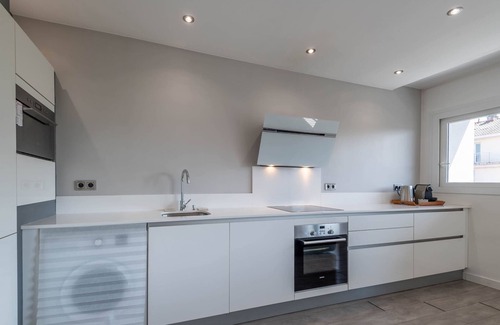 Annecy Apartment | SmartStay Le Thiou - Annecy centre