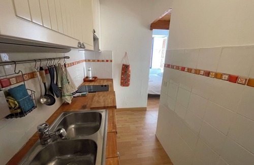 Alpes-Maritimes Apartment | smichel sea and chuerch view