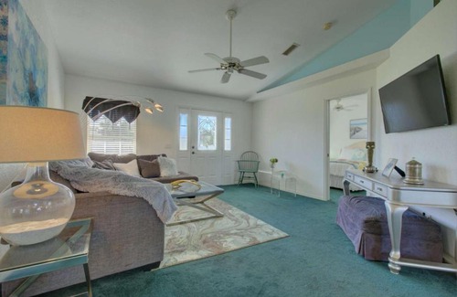 South Venice House | Smiling Dolphin