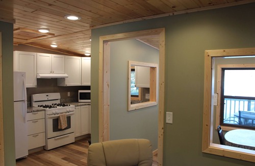 Hayward House | Smith Lake Cabin with Pontoon 3 Miles from Town