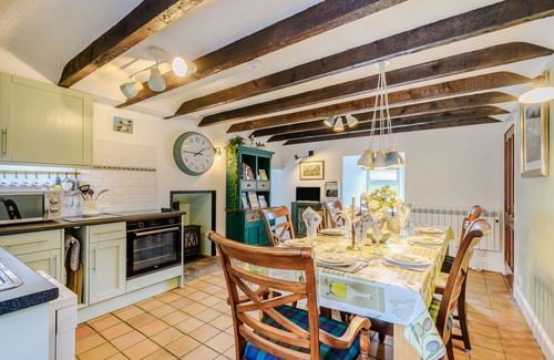 Lochgilphead House | SMITHY HOUSE, pet friendly, character holiday cottage in Kilmartin