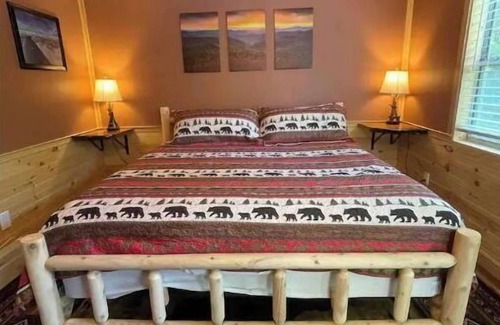 Tallassee House | Smokey Mountain Guest House