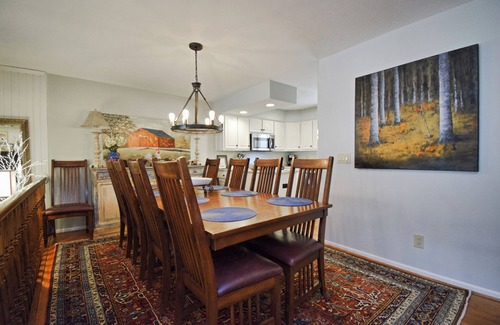 Blowing Rock Condo | Smokies 2 | Fireplace, Restaurant, Pool, Spa