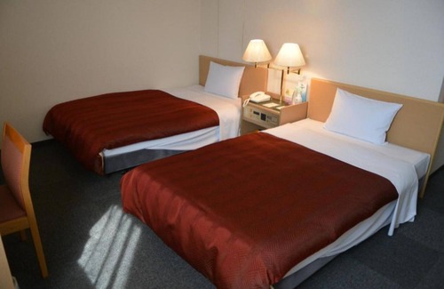 Shiroishi Apartment | Smoking Twin 2 beds 2 people use 24 sqm /Sapporo Hokkaidō