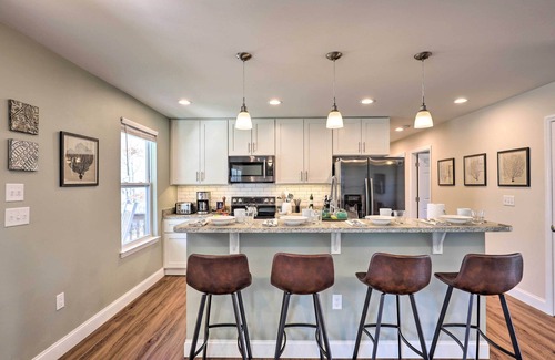 Leicester House | Smoky Mountains Leicester Home w/Deck!