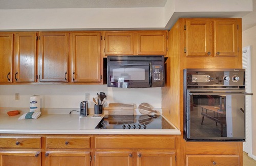 Kodak House | Smoky Mtn Retro/Ideal for Weekend Getaways & Extended Stays