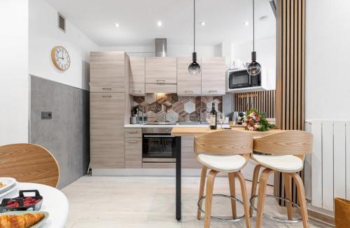 Riquier Apartment | SMOLETT - Superb Studio Suite Downtown w AC