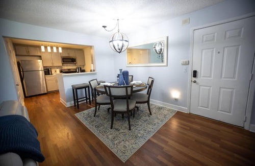 Buckhead Apartment | Smooth 2/2 Condo in Buckhead, ATL