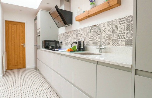 Weymouth Cottage | Smugglers Cottage