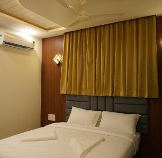 Narasapura Hotel | SN Comforts