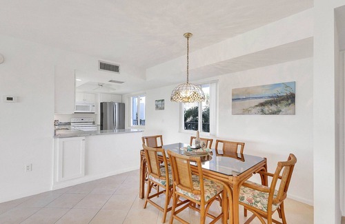 Fort Pierce Apartment | Snow Birder's Paradise