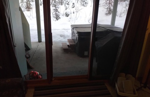 Sun Peaks Condo | Snow Creek Village Ski in and ski out