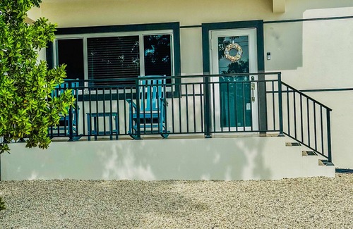 Key Largo House | Snowbird specials! Book now. Minimum stay 28 days.