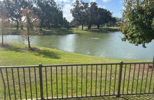 Leesburg Villa | SNOWBIRDS NEST IN THE VILLAGES! 3 BR 2 BA WATERVIEW, CLOSE TO SAWGRASS & GOLF!