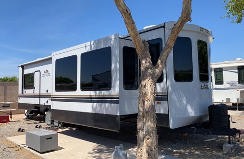 Yuma House | SNOWBIRDS - RV CEDAR CREEK COTTAGE