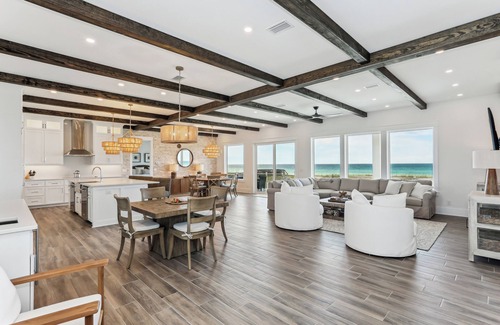 Navarre Beach House | Snowbirds Welcome! Brand-New Gulf Front Beauty – 6BR | 6.5BA | Sleeps 14!