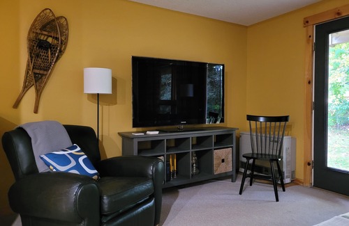 Carrabassett Valley Condo | Snowbrook: Ski in/out access with pool, hot-tub, and sauna for après ski!