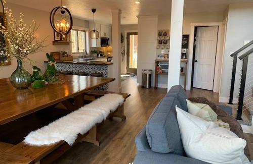 Claysburg Ski Chalet | Snowed Inn at Blue Knob
