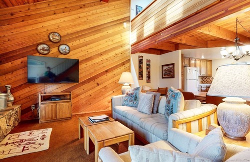Mammoth Lakes Condo | Snowflower #87 (2-Bedroom Condo) with Mountain view - Pets Allowed by RedAwning