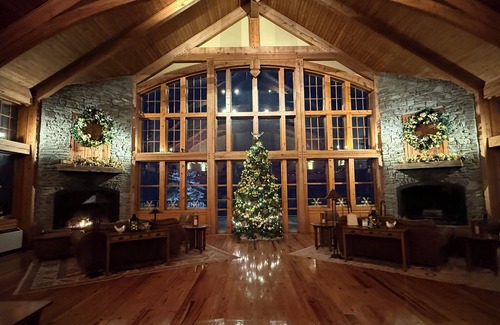 Snowshoe Condo | Snowshoe: Soaring Eagle 211 a top-tier spacious 2 bedroom 2 bath