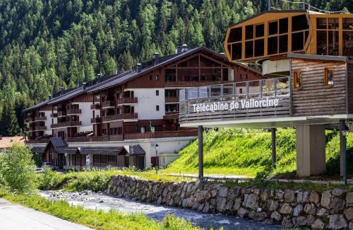Vallorcine Apartment | Snowy Escape in Scenic Vallorcine