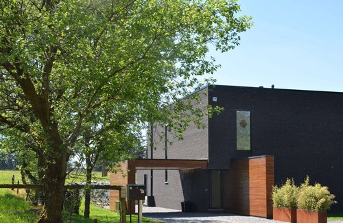 Hockai House | Snug Holiday Home in Sart-lez-Spa with bubble bath
