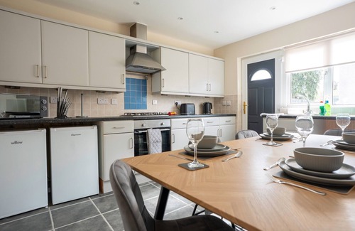 Livingston House | Snug Modern Home in Livingston