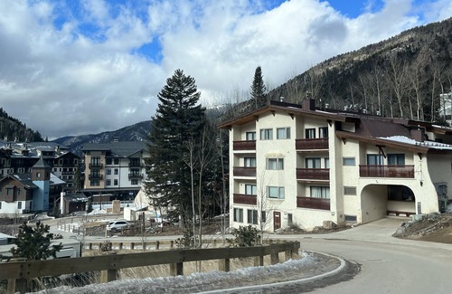 Taos Ski Valley Condo | So Close to the Slopes