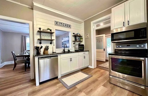 Palmyra House | So Close You Can Almost Smell The Chocolate!