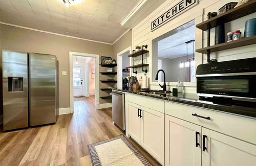 Palmyra House | So Close You Can Almost Smell The Chocolate!