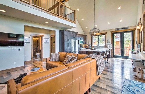 Ronald Cabin | Soak, Night Ski & Explore! Cle Elum Mtn-View Cabin