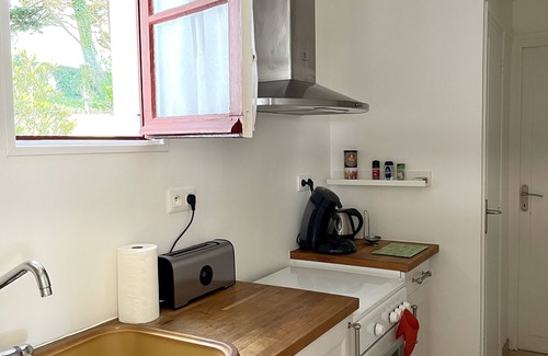 Behobie Apartment | Socoa, foam and wild flowers for this rental sea view St Jean de Luz