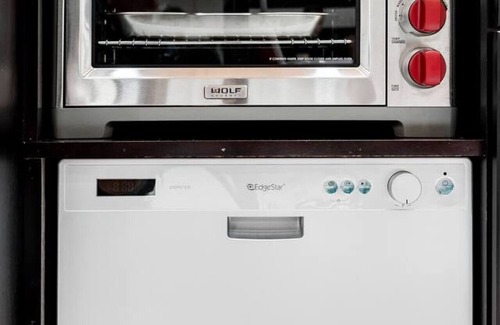 Oak Lawn Apartment | Socozyluxe Studio in Uptown/Oak Lawn