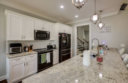 Soddy-Daisy House | Soddy-Daisy Home w/Fireplace - Pets Welcome!