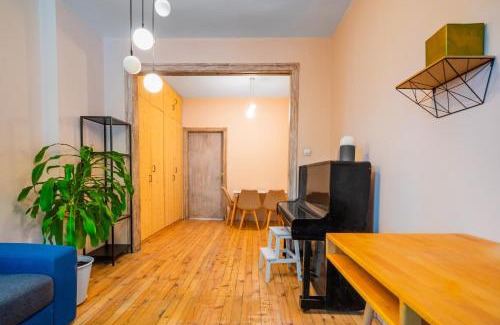 Sofia Apartment | Sofia City Center 1BD Flat with Workspace by Flat Mаnager