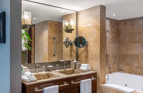 Zona Rosa Hotel | Sofitel Bogota Victoria Regia