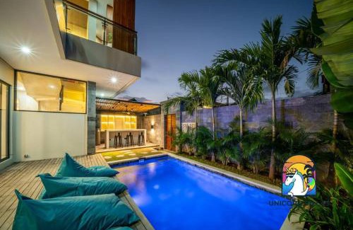 Dyanapura Villa | SOHO Seminyak 1 - by Unicorn Villas Bali