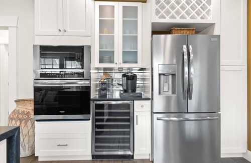 Courier City - Oscawana House | SoHo Serenity by Brightwild | Pool & Hot Tub