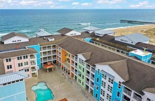 Sandbridge Apartment | Sojourn Sanctuary 2 Bedroom Sleeps 7