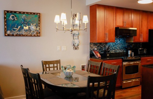 Sandbridge Apartment | Sojourn Sea Views with Balcony & Fireplace Sleeps 7