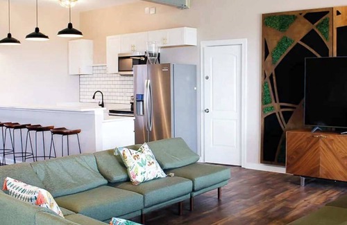 Norfolk Villa | Sojourn The Lighthouse Beach Front Resort Villa