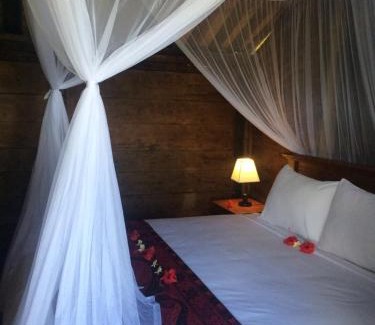 Purwakerti House | Soka Amed Beach