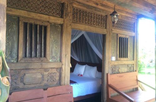 Purwakerti House | Soka Amed Beach