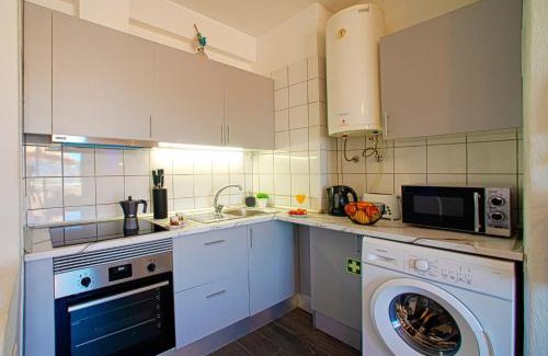 Patio Apartment | Sol Brilhante