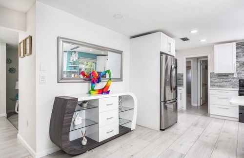 Largo House | Sol Vacation is a comfortable and beautiful place to be relax.