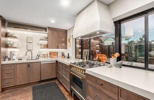 Park Scottsdale Four House | SolaNova Designer Oasis with Cocktail Pool & Theater