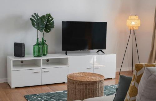 Santa Cruz Apartment | Solar da Fontinha by An Island Apart