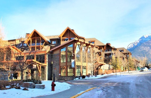 Canmore Apartment | Solara Resort and Spa