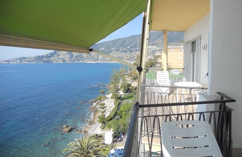 Ospedaletti Apartment | Solaria 1 and 2 - Ospedaletti Ligure - Lungomare C Colombo nrFloor